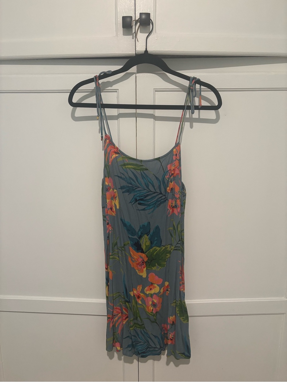 Billabong Multicolor Floral Summer Top - Picture 1 of 3
